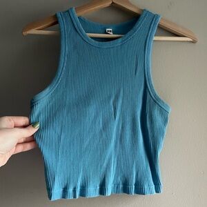 Light Blue Ribbed Crop Tank Top Women’s Uniqlo Size Medium